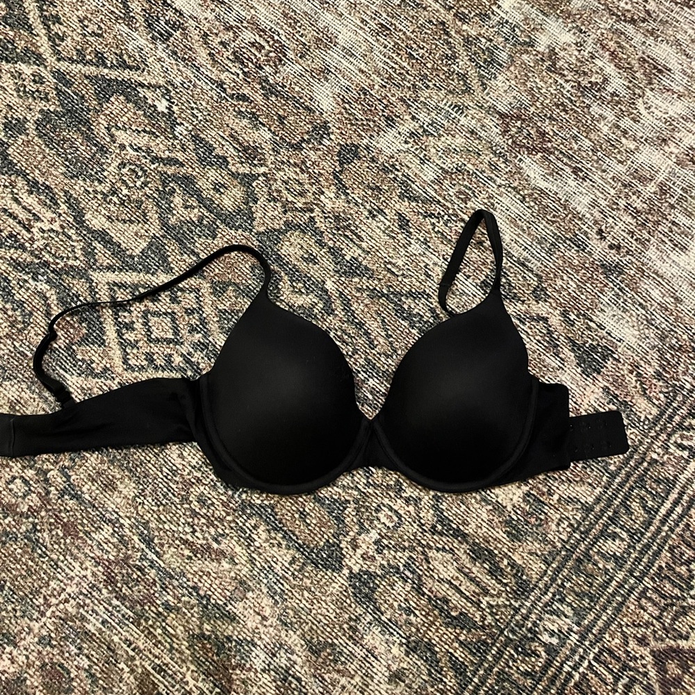 Skims bra